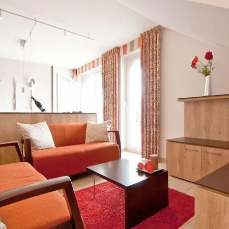 Gesine 5 Ostseeloggia Apartment *